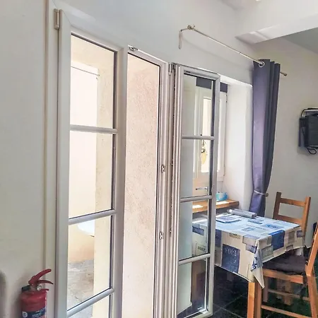 Piazzetta Che Non C'era By Interhome