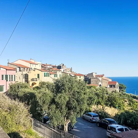 Piazzetta Che Non C'era By Interhome * Cipressa